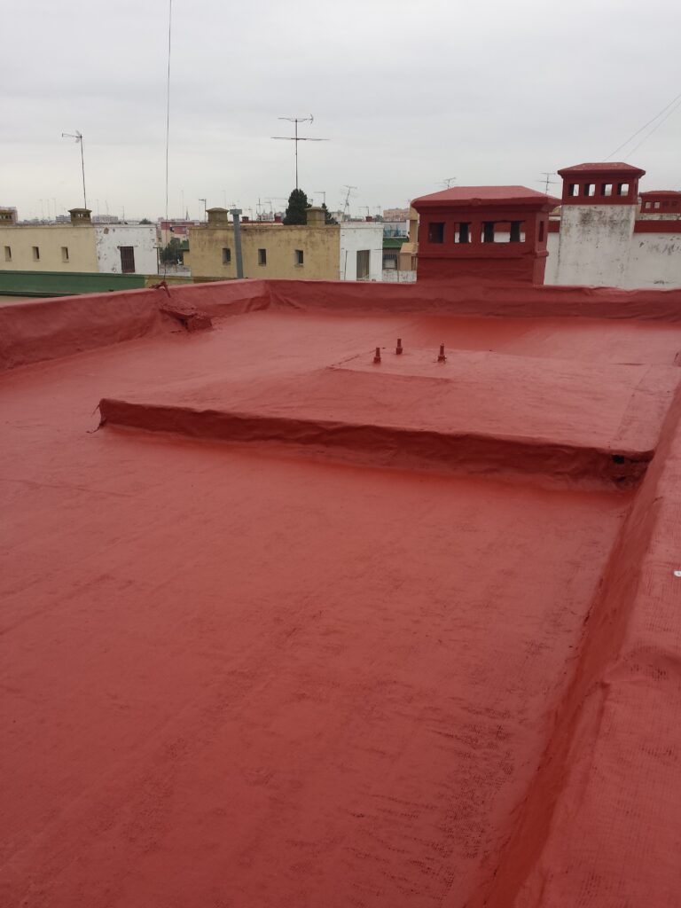 impermeabilización de azotea en Sevilla vertical paint